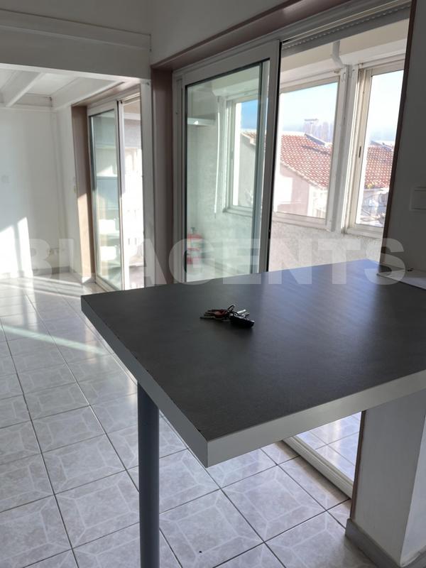 Appartement - 64 m² - 2 pièces