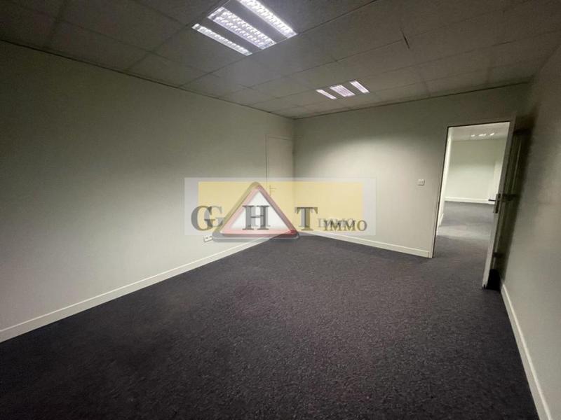 Bureau - 164 m²