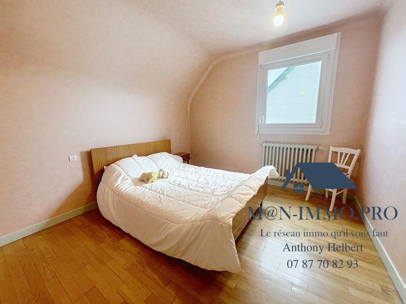 Maison traditionnelle - 128 m² - 7 pièces