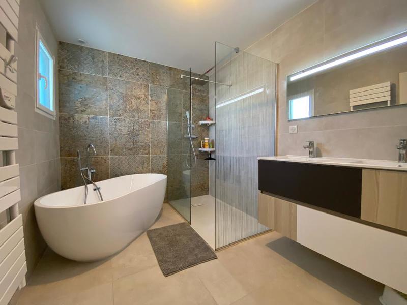 Maison - 158 m² - 5 pièces