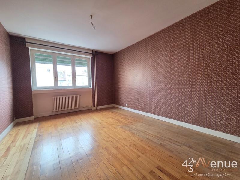 Appartement - 142 m² - 5 pièces