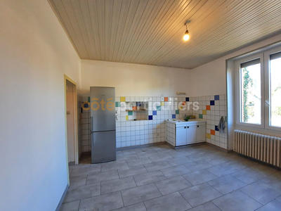 Maison - 82 m² - 4 pièces
