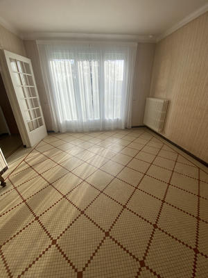 Maison - 88 m² - 5 pièces