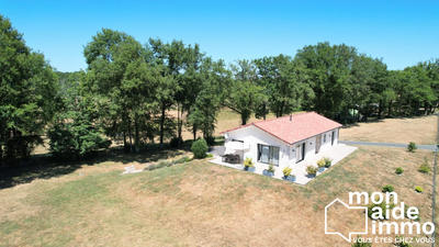 Maison - 260 m² - 8 pièces