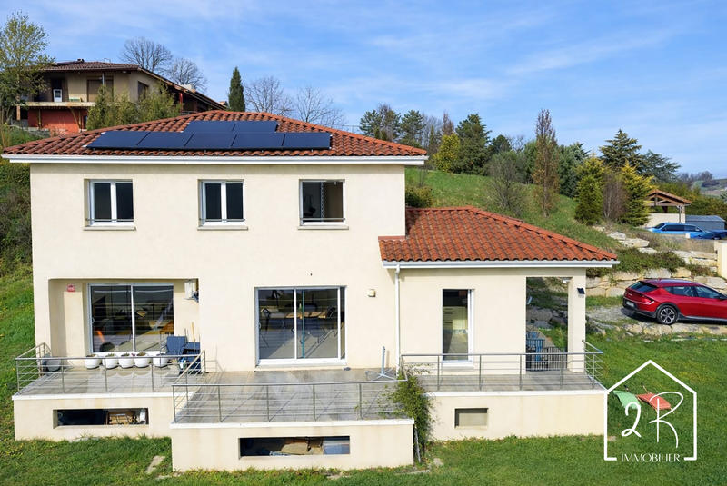 Maison - 131 m² - 5 pièces