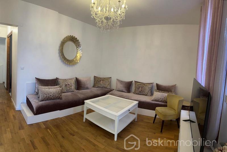 Maison - 80 m² - 5 pièces