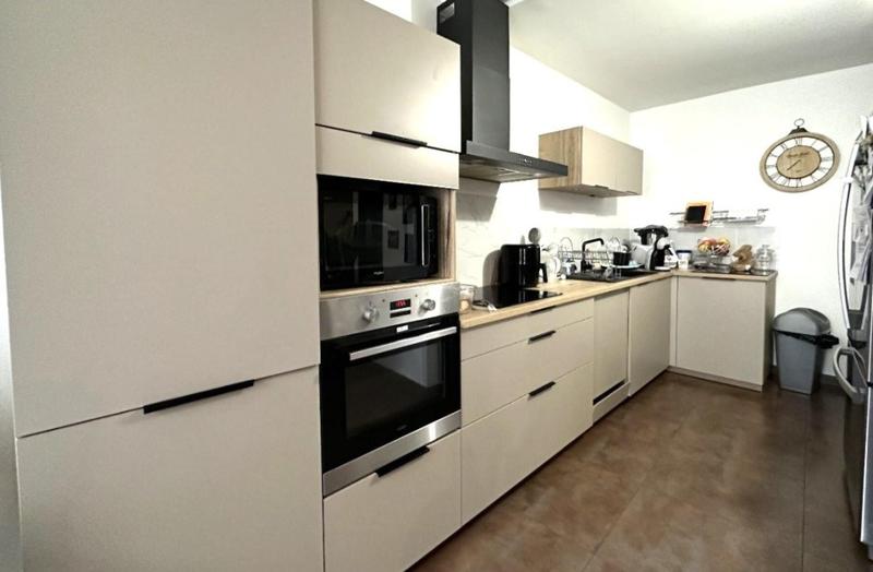 Appartement - 86 m² - 3 pièces