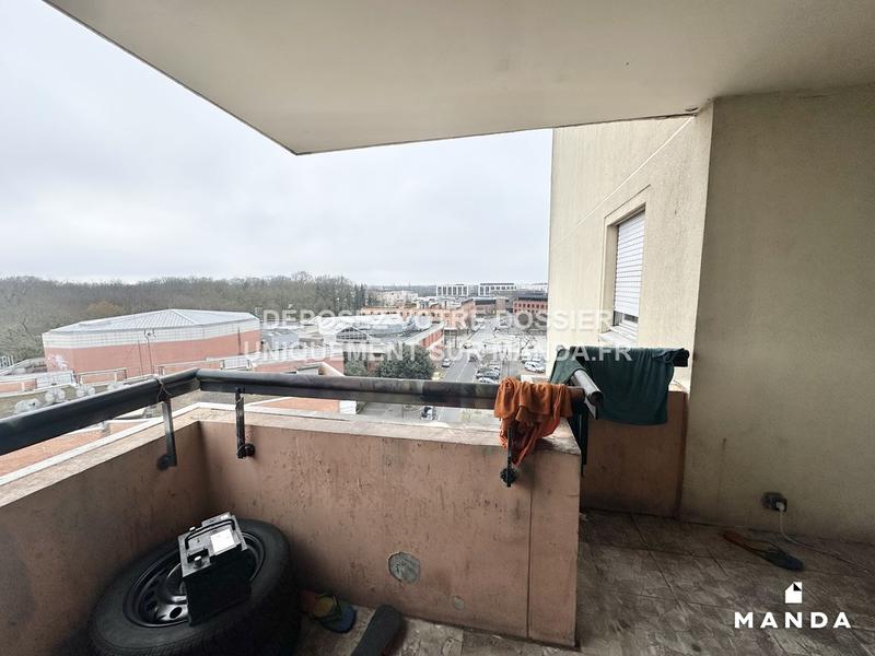 Chambre - 10 m² - 6 pièces