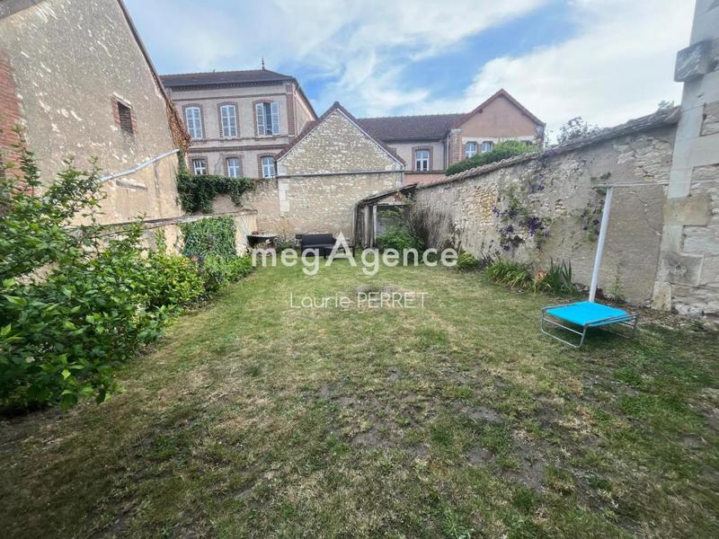 Maison ancienne - 181 m² - 7 pièces