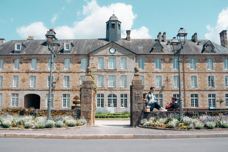 Les Étonnants Patrimoines - Dans l'atelier du styliste