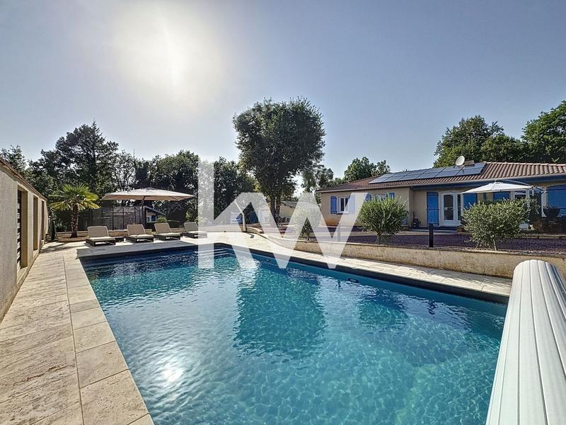 Maison - 128 m² - 5 pièces