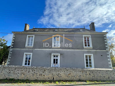 Maison - 136 m² - 6 pièces