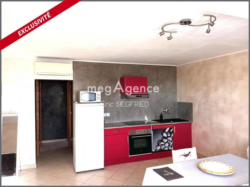 Villa - 283 m² - 10 pièces