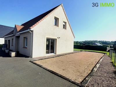 Maison traditionnelle - 159 m² - 6 pièces