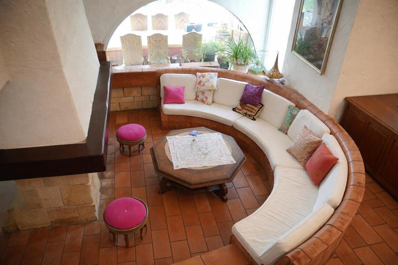 Villa - 298 m² - 14 pièces