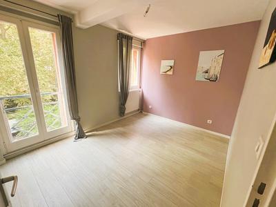 Appartement - 108 m² - 4 pièces