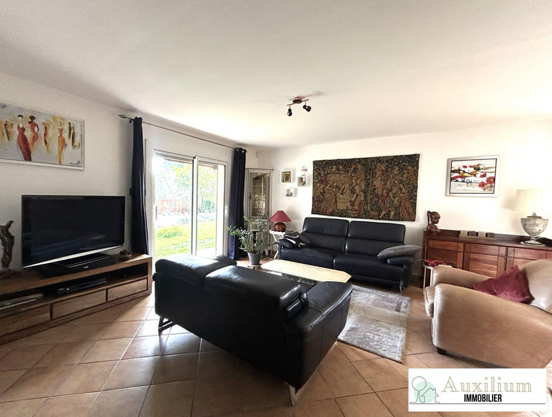 Maison - 146 m² - 6 pièces