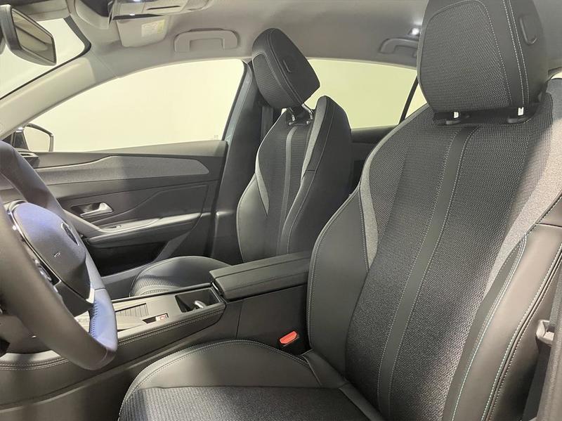 Peugeot 308 III 1.5 Bluehdi 130 Eat8 Allure