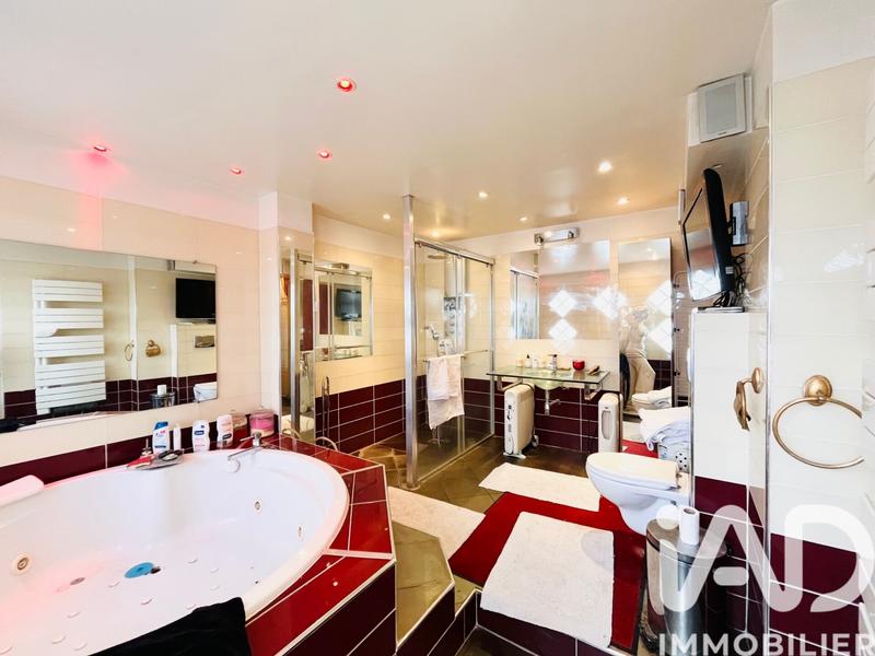 Appartement - 114 m² - 4 pièces