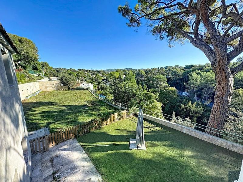 Villa - 193 m² - 3 pièces