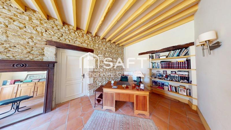 Château - 820 m² - 24 pièces