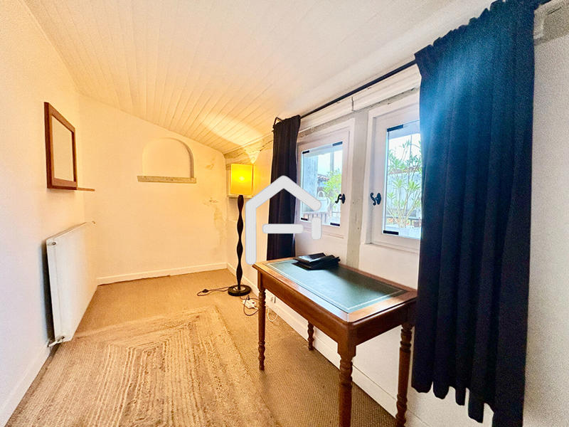 Appartement - 80 m² - 3 pièces