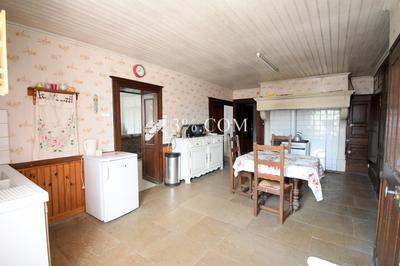 Maison de village - 80 m² - 4 pièces