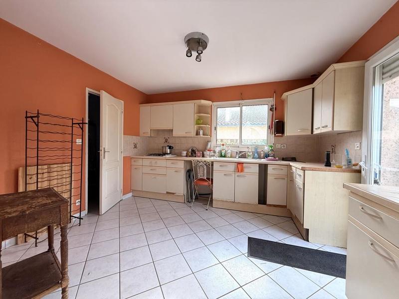 Maison - 111 m² - 6 pièces