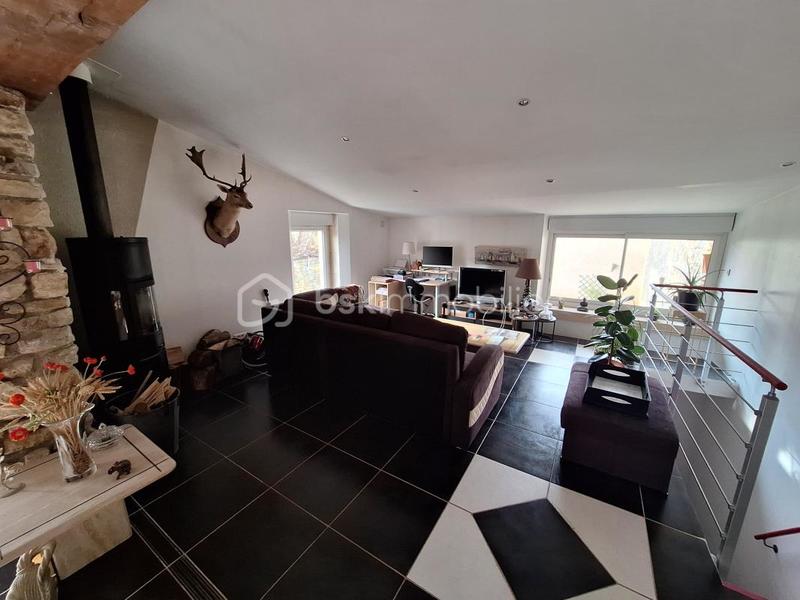 Maison en pierre - 127 m² - 7 pièces