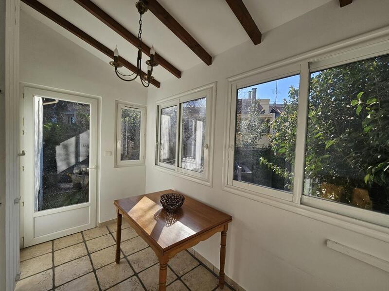 Maison - 184 m² - 6 pièces