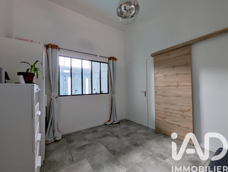 Maison - 180 m² - 6 pièces