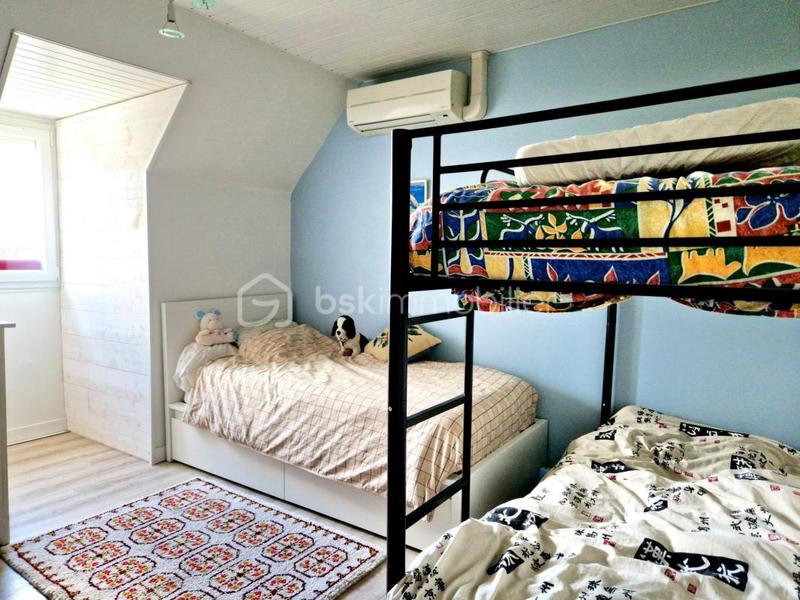 Maison traditionnelle - 134 m² - 6 pièces