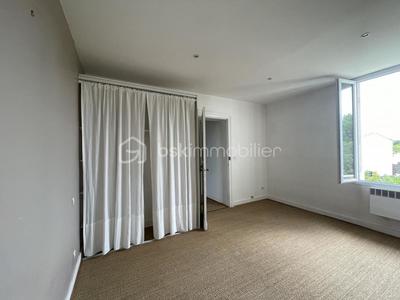 Appartement - 93 m² - 4 pièces