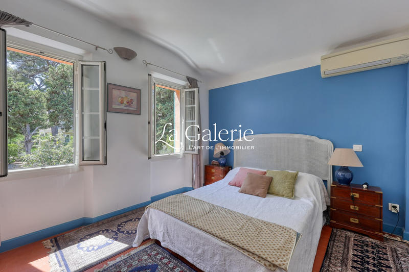 Maison ancienne - 250 m² - 9 pièces