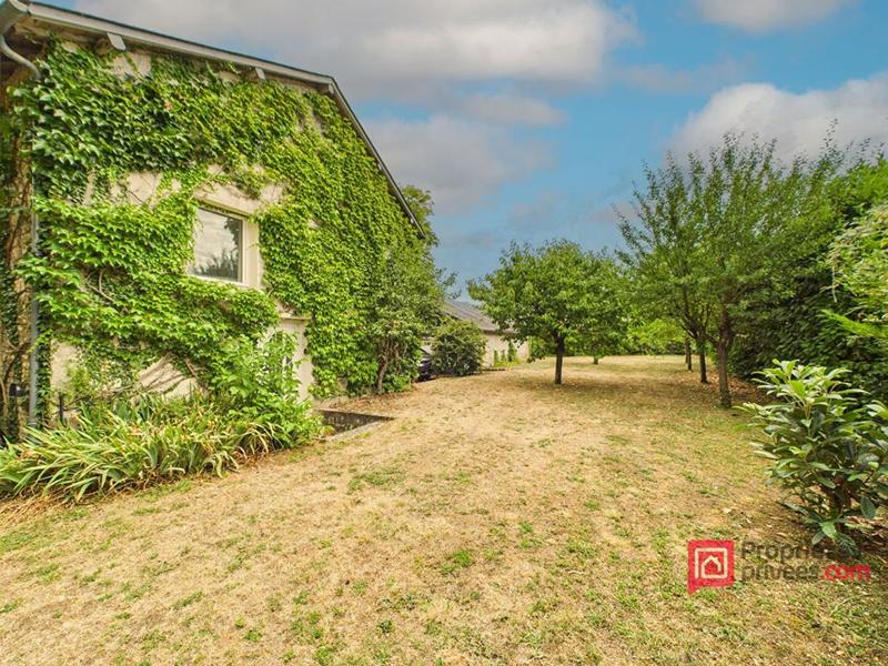 Propriété - 300 m² - 7 pièces