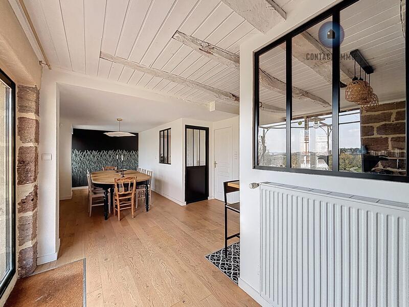 Maison - 193 m² - 7 pièces