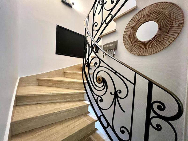 Maison de ville - 136 m² - 6 pièces