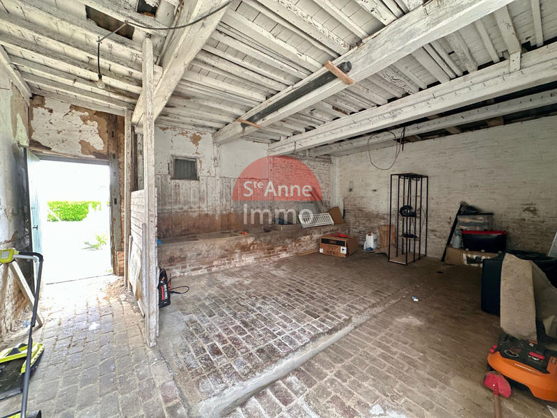 Maison - 210 m² - 8 pièces