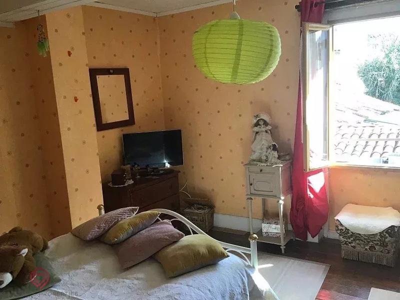 Maison de village - 125 m² - 5 pièces