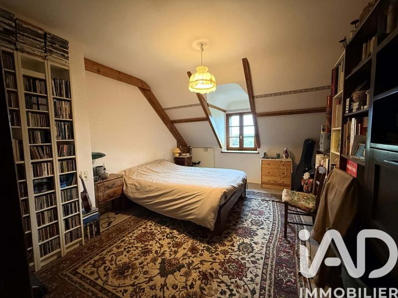 Maison - 197 m² - 10 pièces