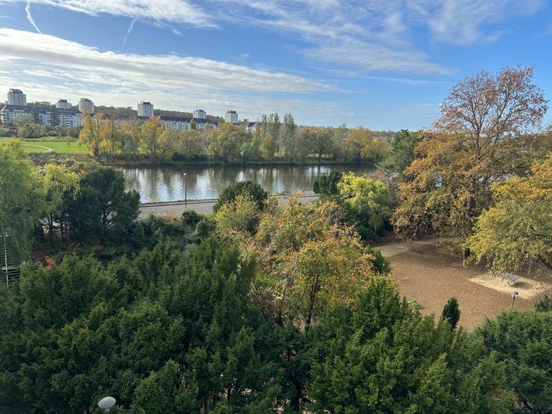 Appartement - 82 m² - 3 pièces