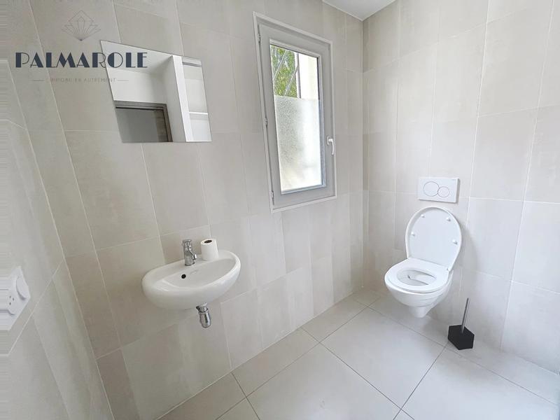 Appartement - 90 m² - 3 pièces