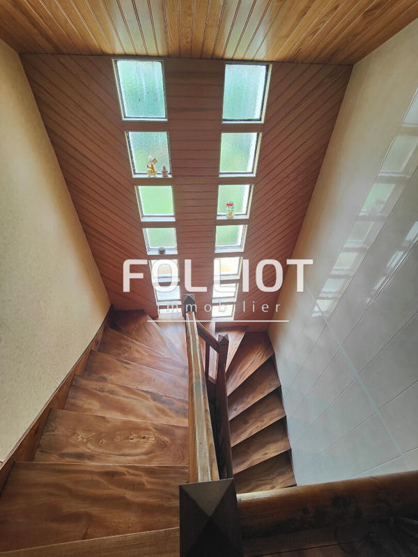 Maison - 153 m² - 6 pièces