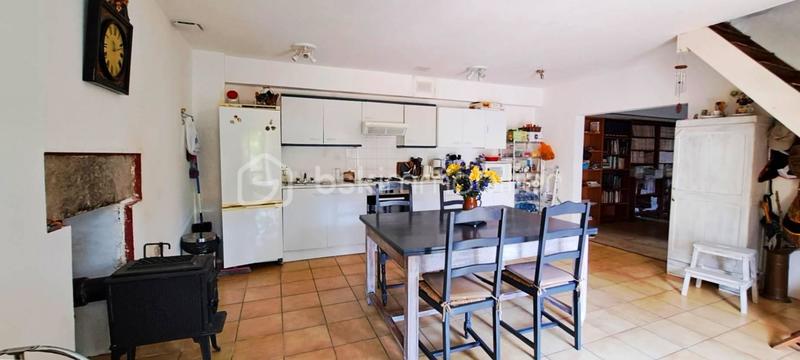 Maison en pierre - 80 m² - 4 pièces