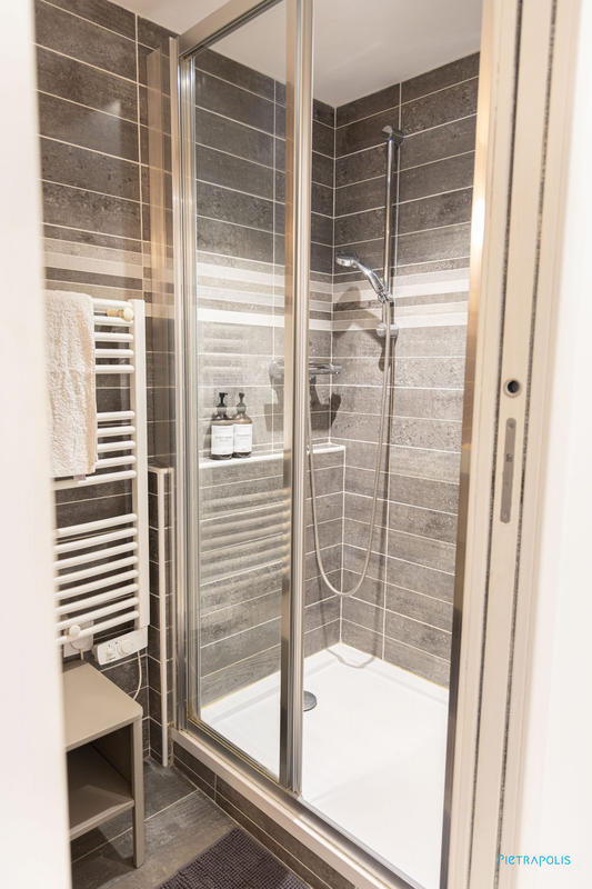 Appartement - 122 m² - 5 pièces