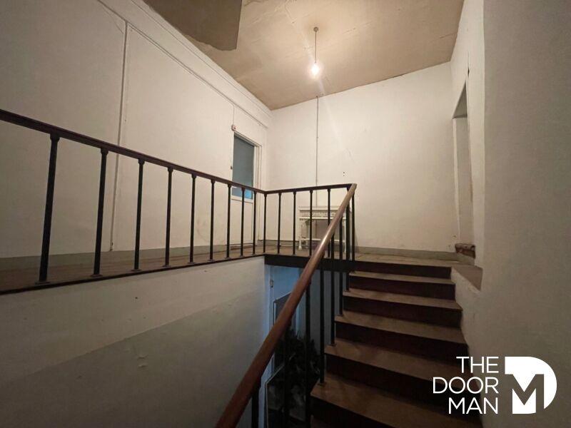 Immeuble - 192 m² - 7 pièces