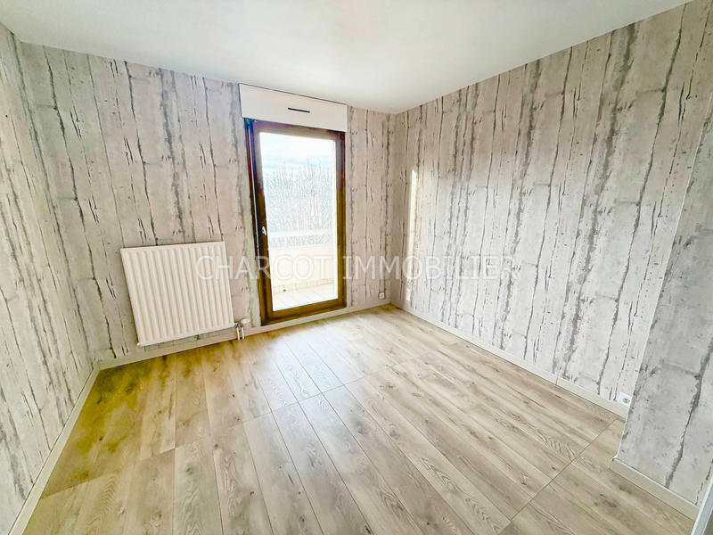 Appartement - 102 m² - 5 pièces