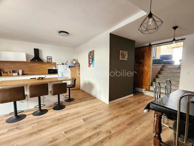 Maison en pierre - 128 m² - 4 pièces