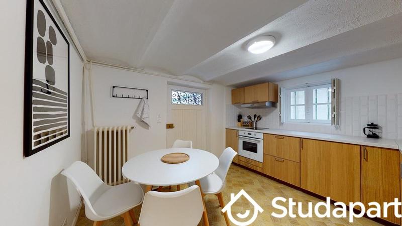 Chambre - 10 m² - 1 pièce