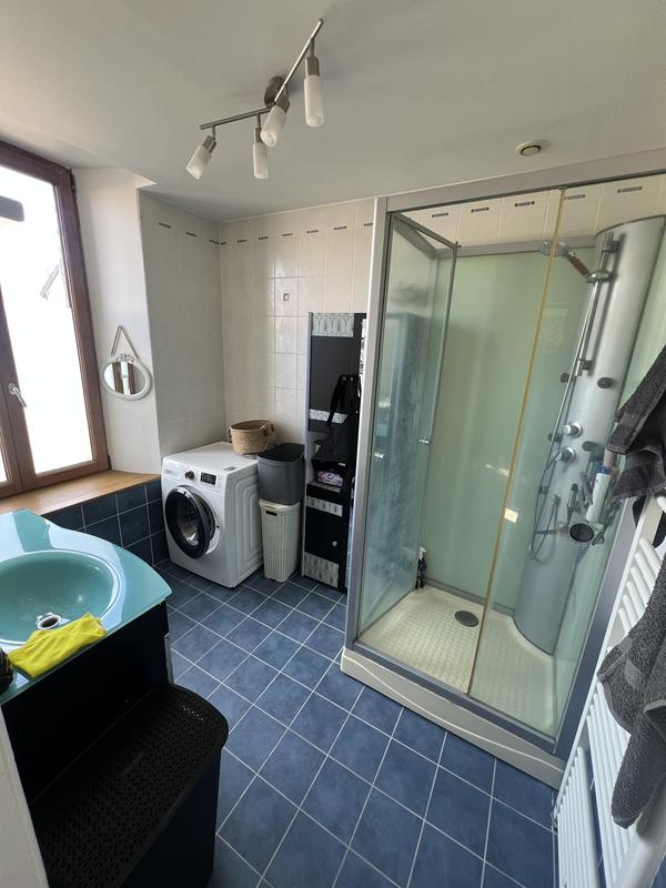 Maison - 92 m² - 4 pièces